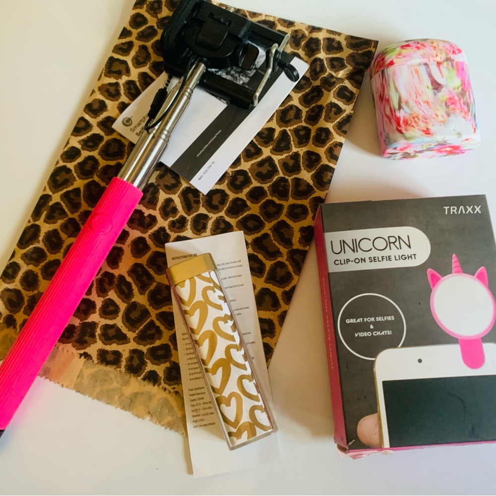 Selfie stick, selfie light, charger, wireless earbuds bundle